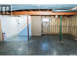430 Columbia Avenue, Kerrobert, SK S0L1R0 Photo 50