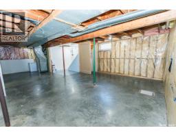 430 Columbia Avenue, Kerrobert, SK S0L1R0 Photo 43