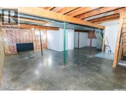 430 Columbia Avenue, Kerrobert, SK S0L1R0 Photo 45