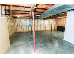 430 Columbia Avenue, Kerrobert, SK S0L1R0 Photo 51