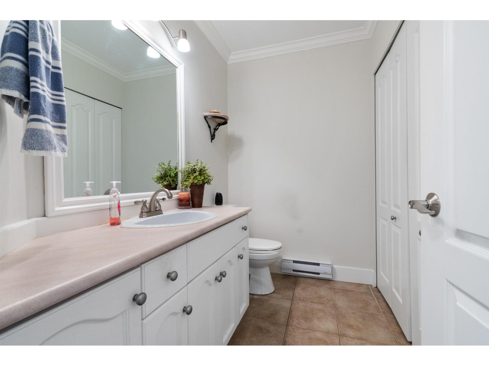 14 46349 CESSNA DRIVE, Chilliwack Proper South, Chilliwack