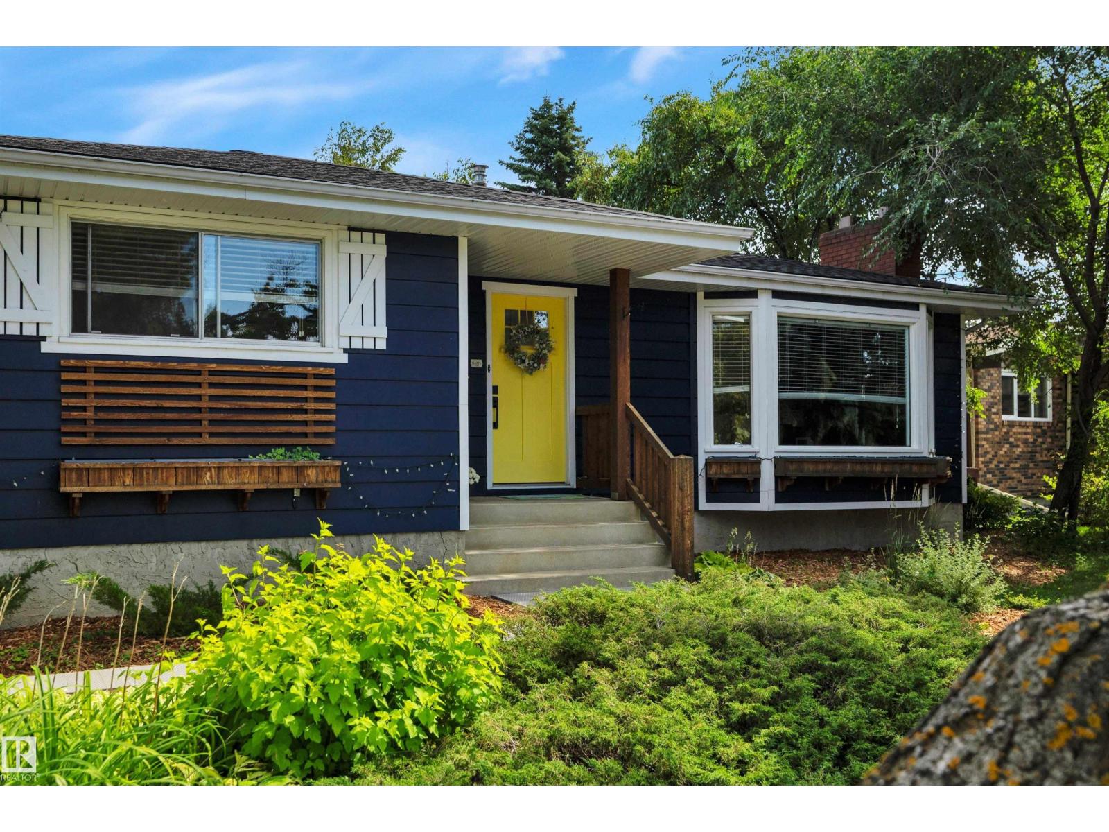 5003 143 ST NW - 1