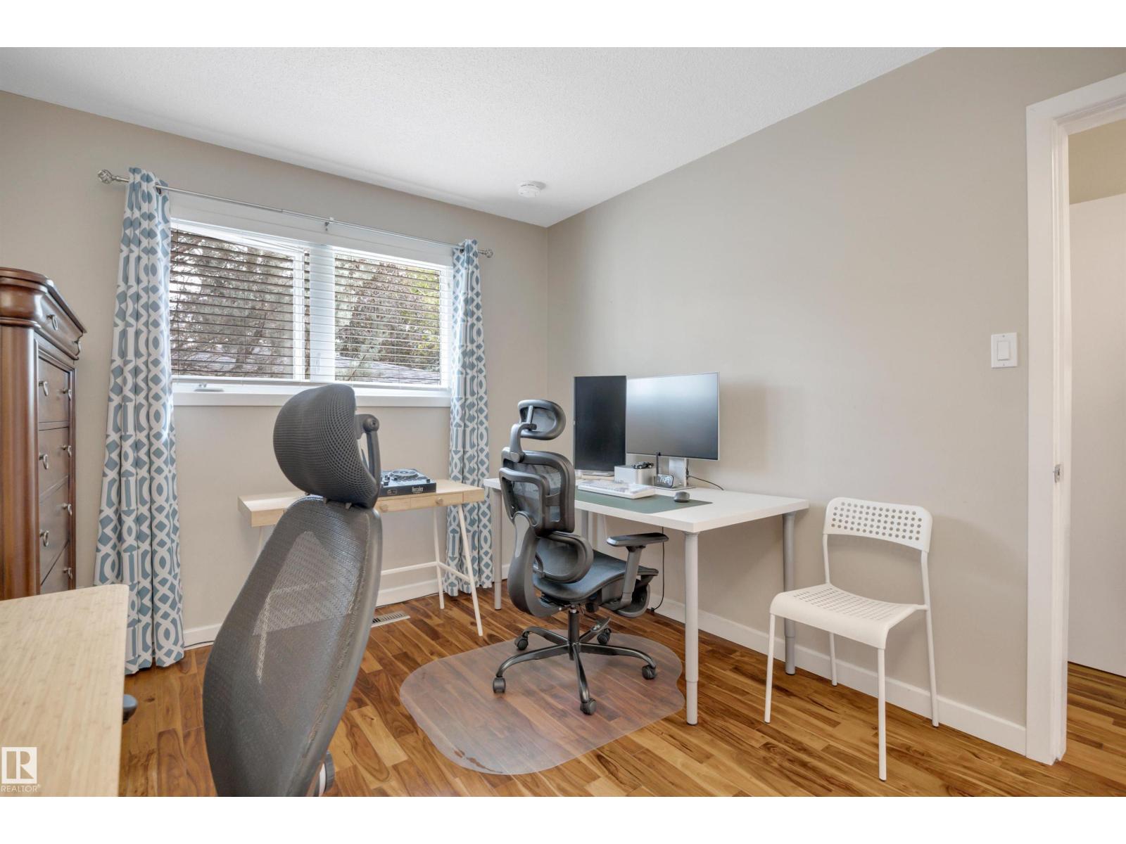 5003 143 ST NW - 29