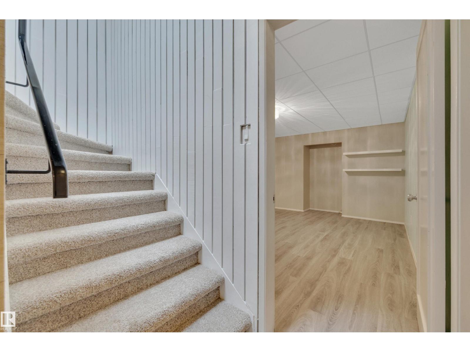 5003 143 ST NW - 32
