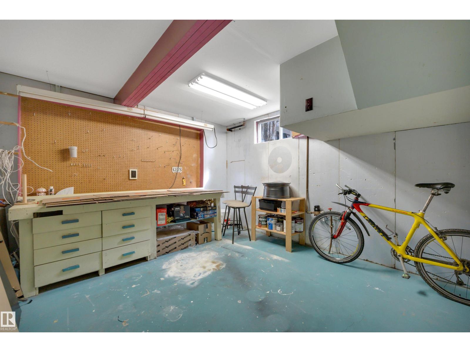 5003 143 ST NW - 46