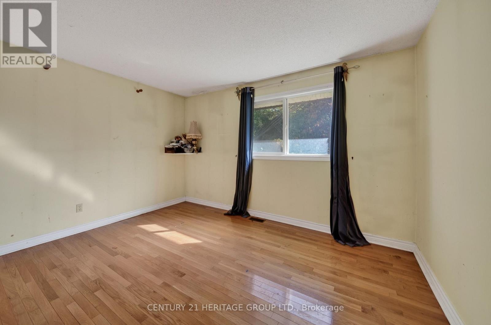 33 MINONEN ROAD - Image 21