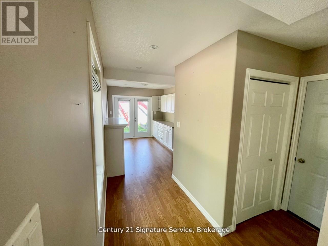 264 ROBINS POINT ROAD - 10
