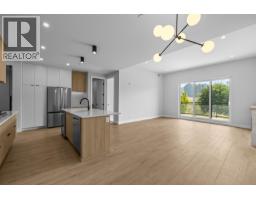 75 Predator Ridge Drive Unit# 205, Vernon, BC V1H1G4 Photo 13