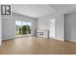 75 Predator Ridge Drive Unit# 205, Vernon, BC V1H1G4 Photo 16