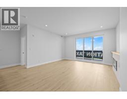 75 Predator Ridge Drive Unit# 301, Vernon, BC V1H1G4 Photo 11