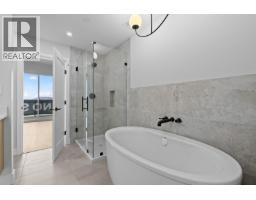 75 Predator Ridge Drive Unit# 301, Vernon, BC V1H1G4 Photo 32