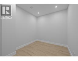 75 Predator Ridge Drive Unit# 301, Vernon, BC V1H1G4 Photo 38