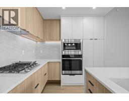 Kitchen - 75 Predator Ridge Drive Unit# 301, Vernon, BC V1H1G4 Photo 6