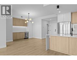 75 Predator Ridge Drive Unit# 301, Vernon, BC V1H1G4 Photo 15