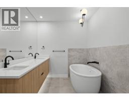 75 Predator Ridge Drive Unit# 502, Vernon, BC V1H1G4 Photo 30
