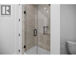 75 Predator Ridge Drive Unit# 506, Vernon, BC V1H1G4 Photo 19