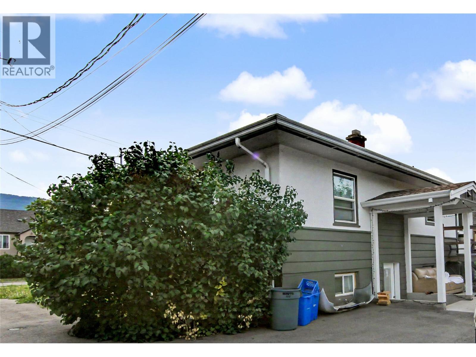 4404 25 Street - 27