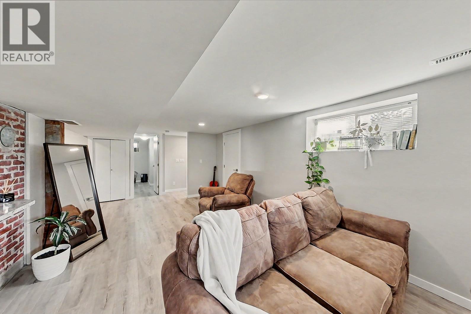 4404 25 Street - 18