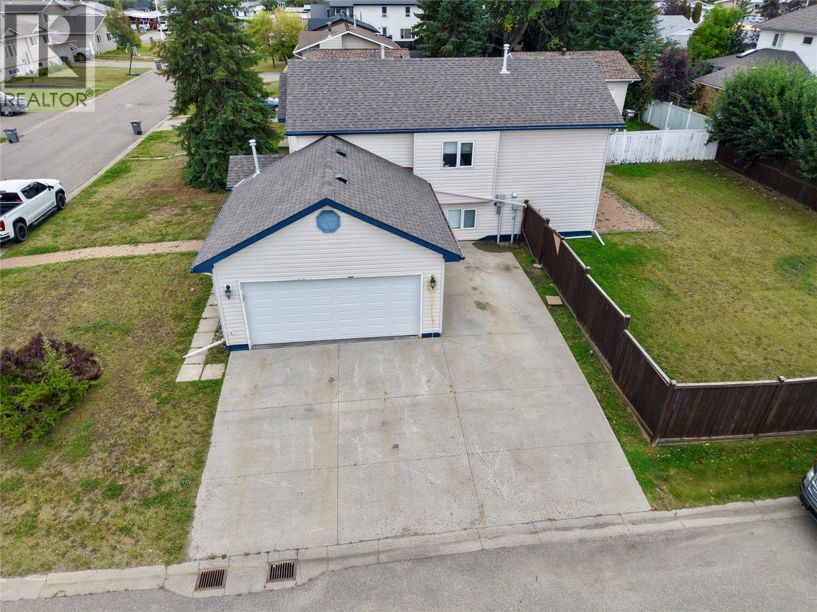 10717 Cyprus Court - Image 20