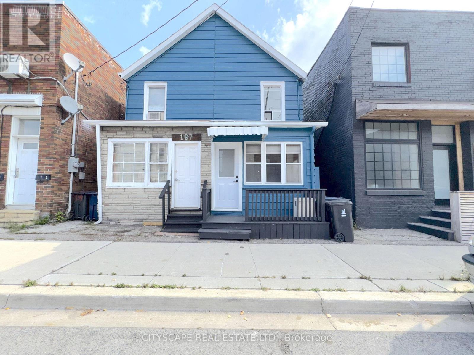 195 ISLINGTON AVENUE - 1