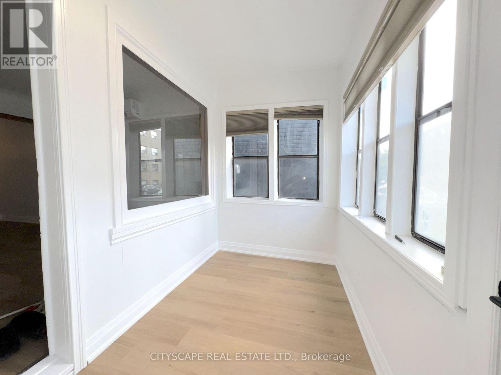 195 ISLINGTON AVENUE - Image 4