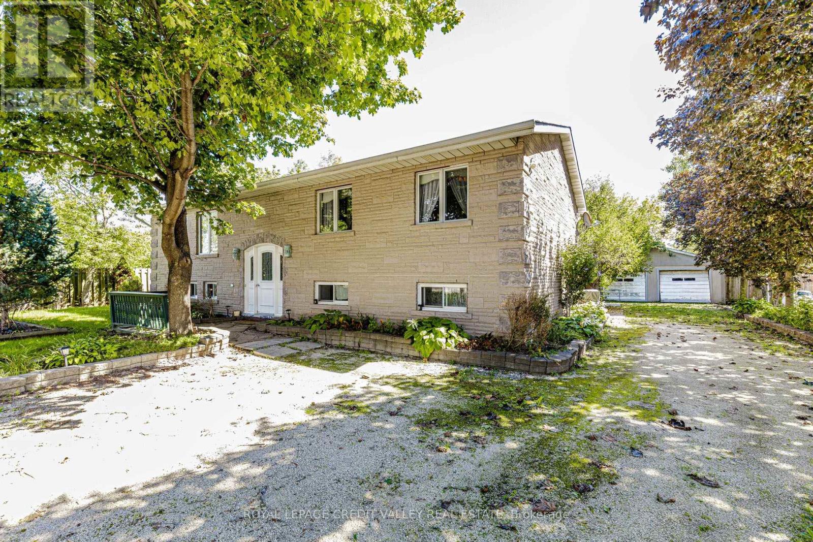 5945 KING STREET - 2