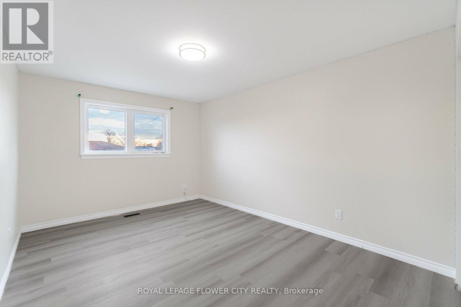 12821 HERITAGE ROAD - Image 29