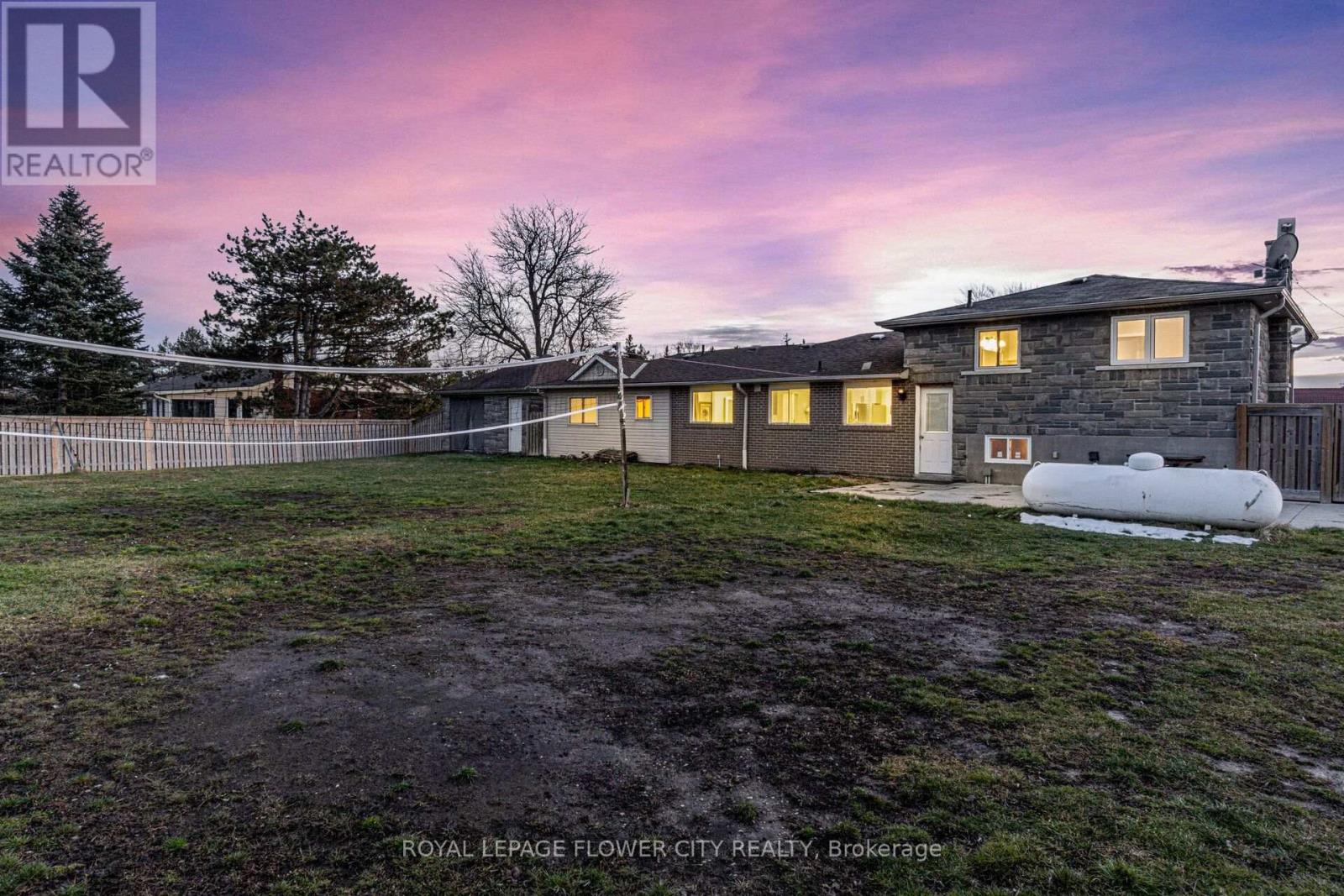 12821 HERITAGE ROAD - 45