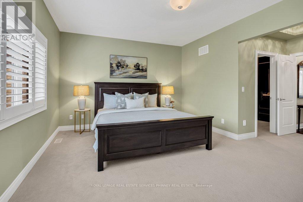 2444 CHATEAU COMMON - Image 20