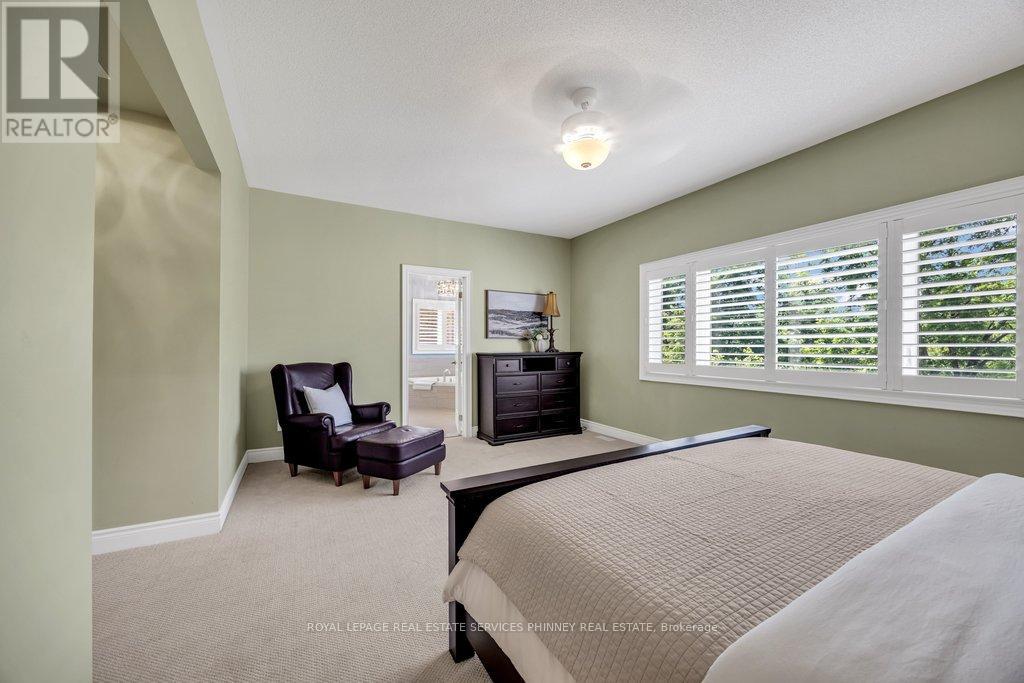 2444 CHATEAU COMMON - Image 21
