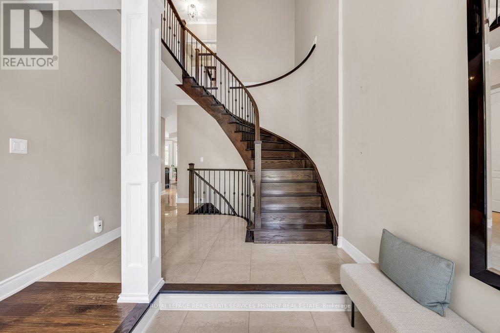 2444 CHATEAU COMMON - Image 4