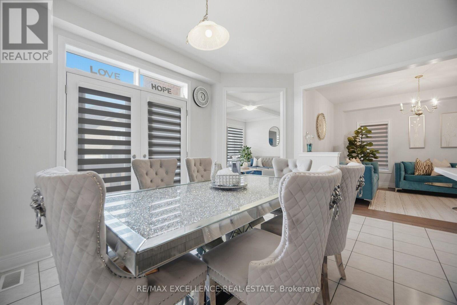 32 BRANIGAN CRESCENT - 11