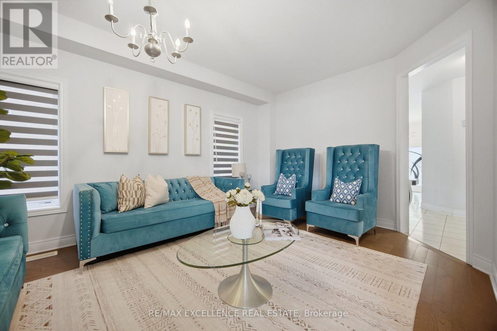 32 BRANIGAN CRESCENT - 5