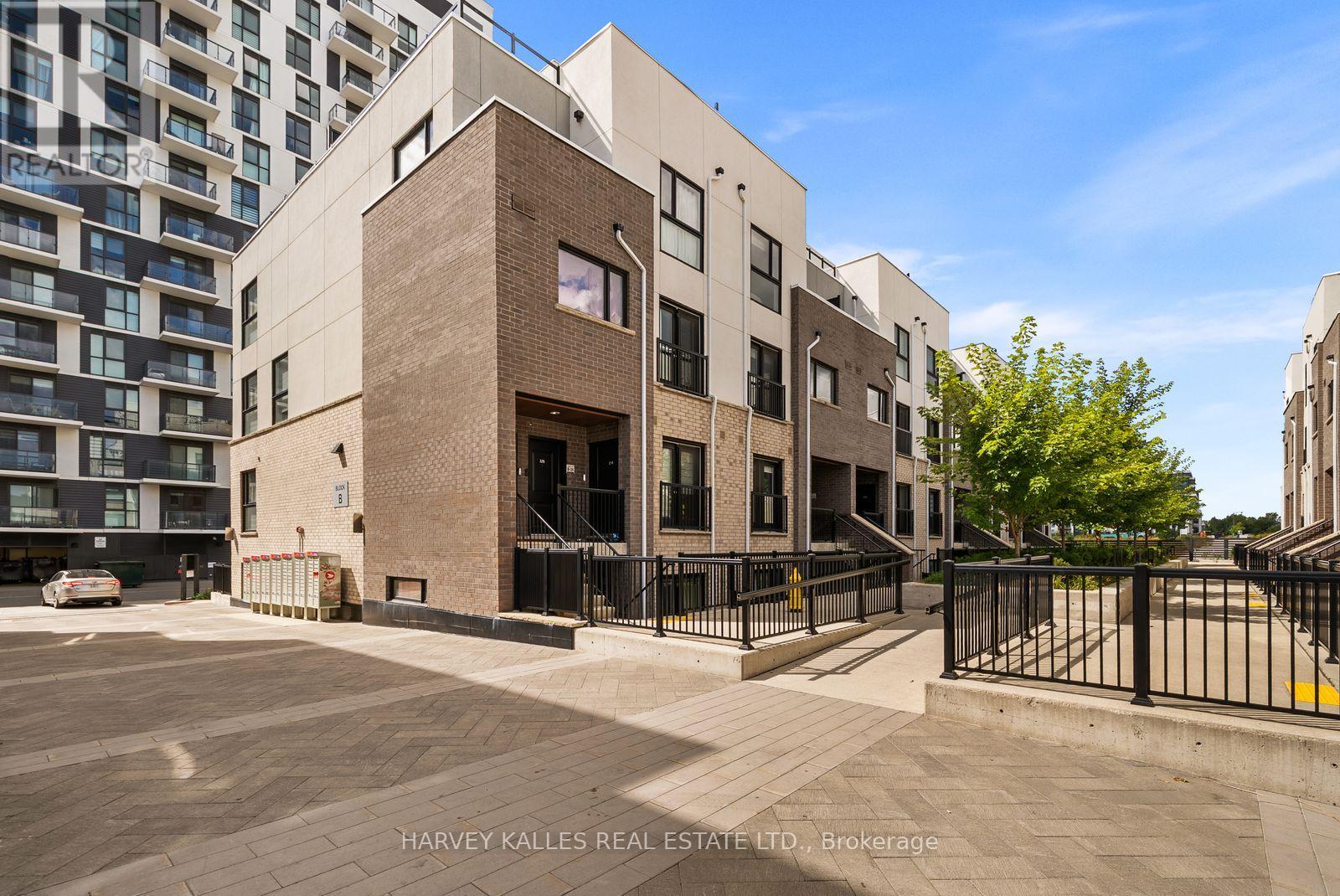 324 - 349 WHEAT BOOM DRIVE, Oakville (JM Joshua Meadows) — photo 2