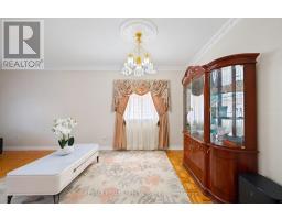 Bedroom 3 - 12 Mountain Gorge Road, Brampton, ON L6R2X6 Photo 11