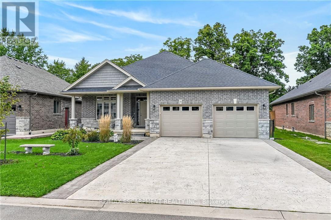 31 SYCAMORE DRIVE - 2
