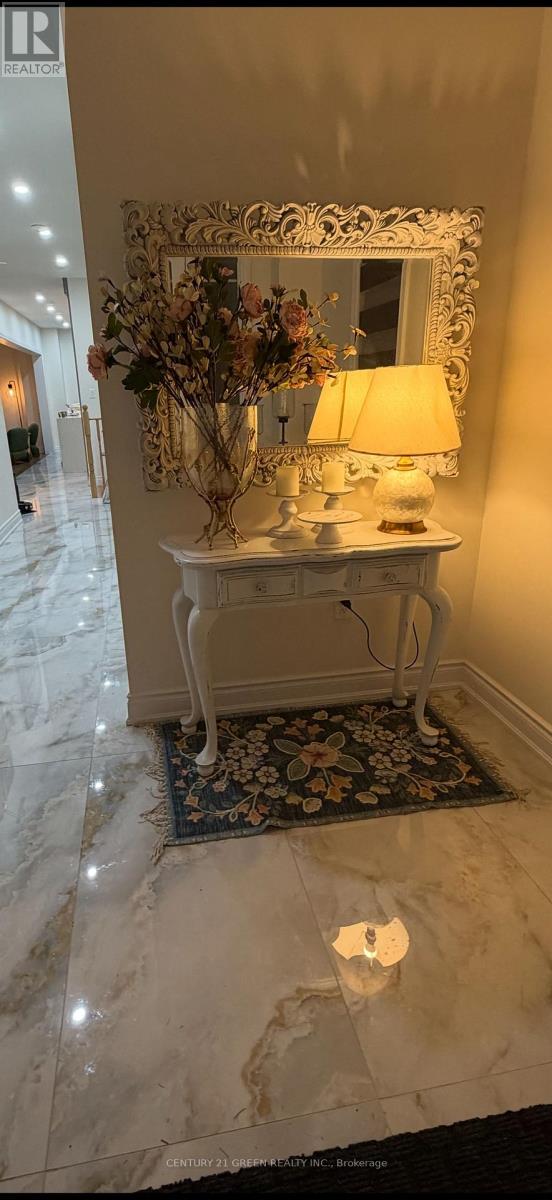 126 MOLOZZI STREET - 3