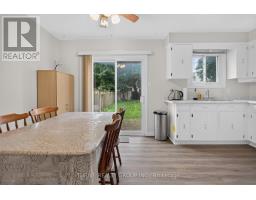 Family room - 1762 Aldersbrook Road, London North, ON N6G3E4 Photo 7