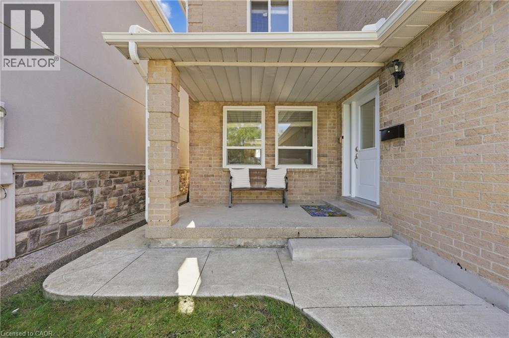 5592 MILLBROOK Lane, Mississauga — photo 4