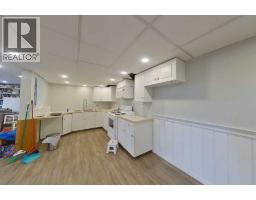 303 10 Street Sw, Medicine Hat, AB T1A4R3 Photo 47