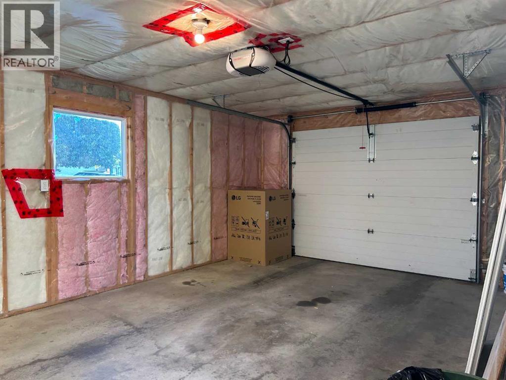 34, 1600 Strachan Road SE - 17