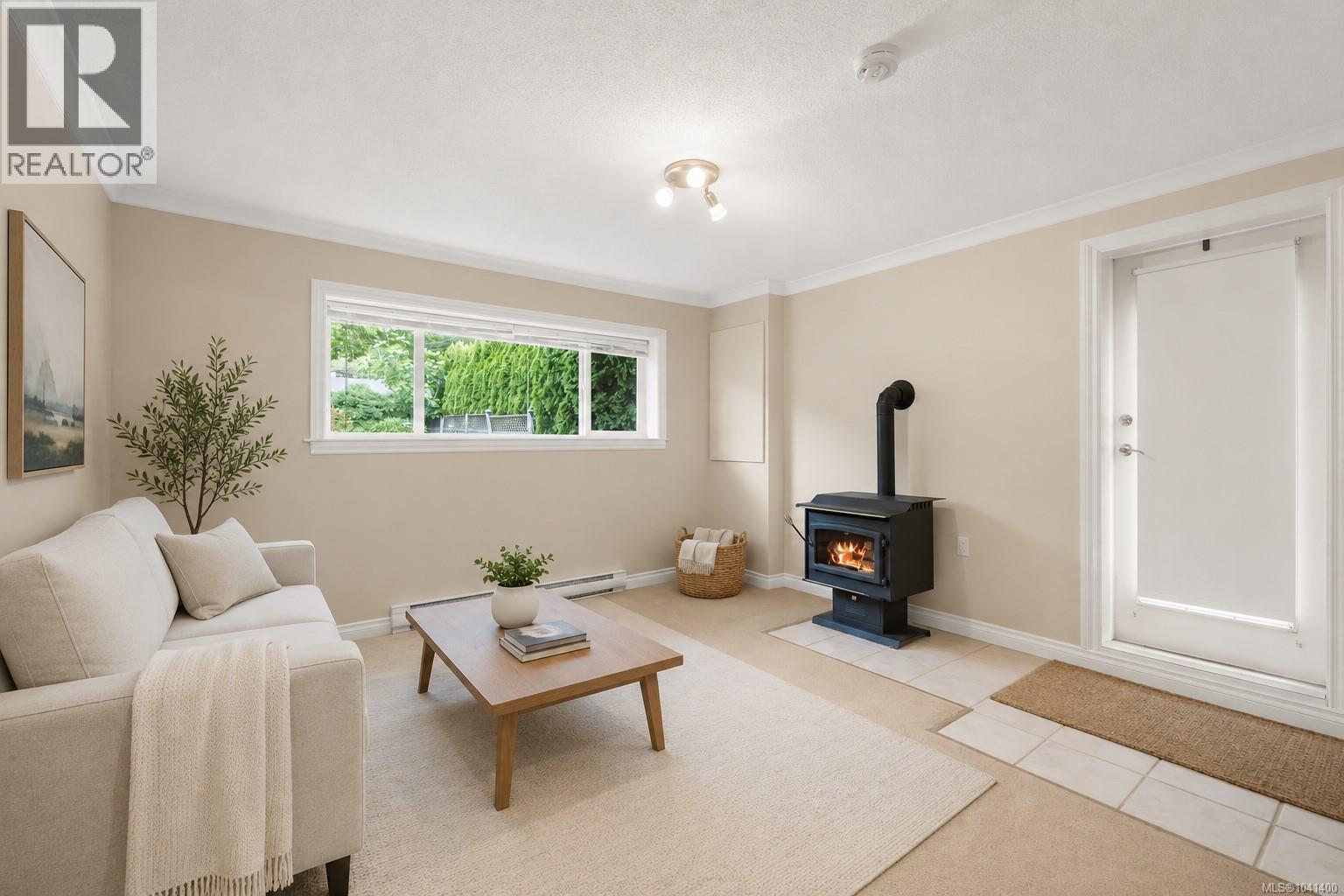  4379 Shelbourne Street, Saanich