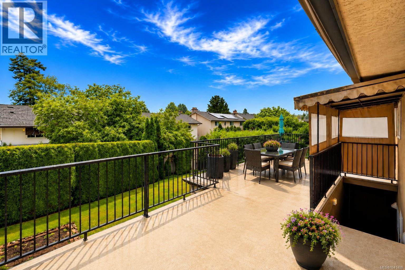 4379 Shelbourne Street, Saanich