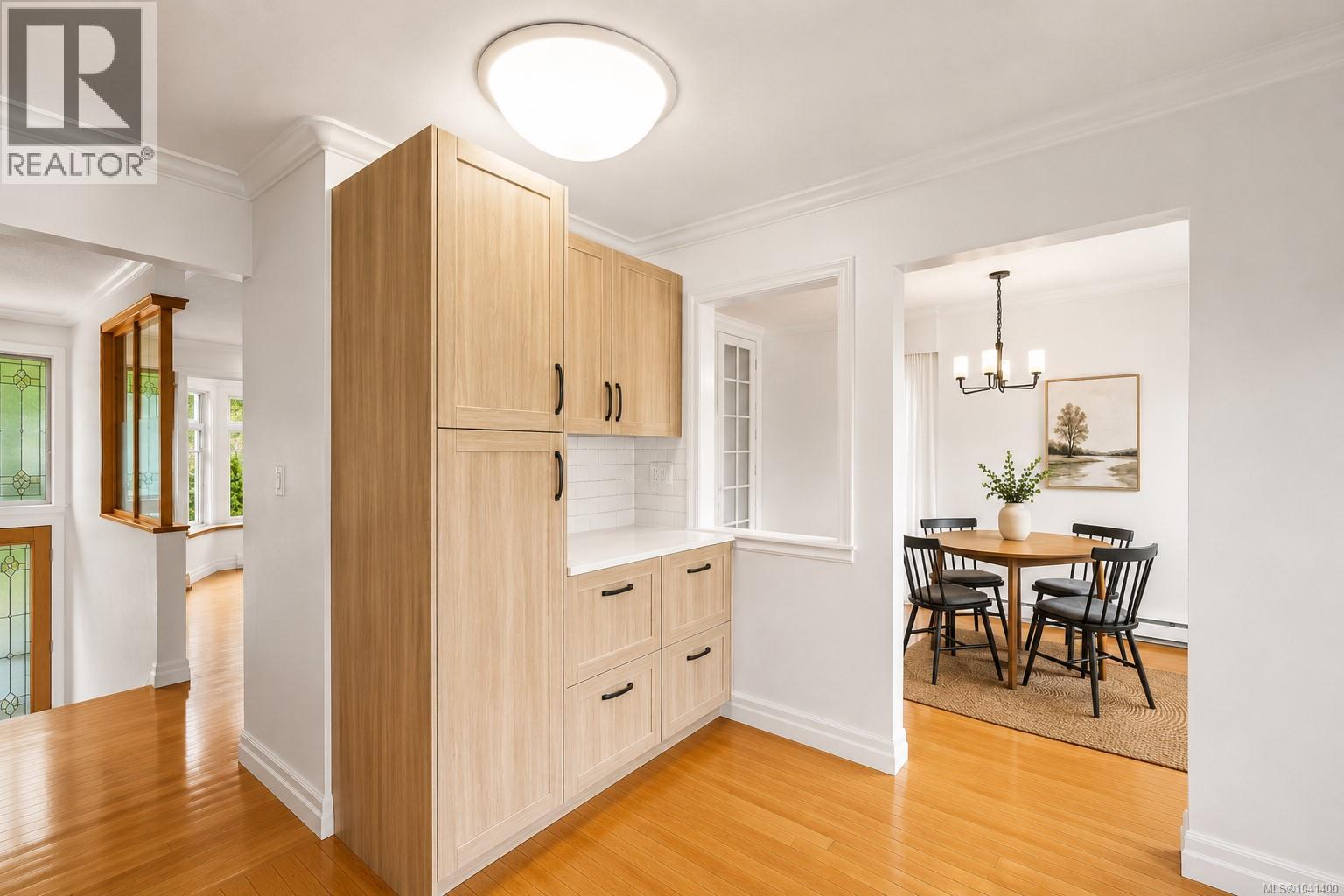  4379 Shelbourne Street, Saanich