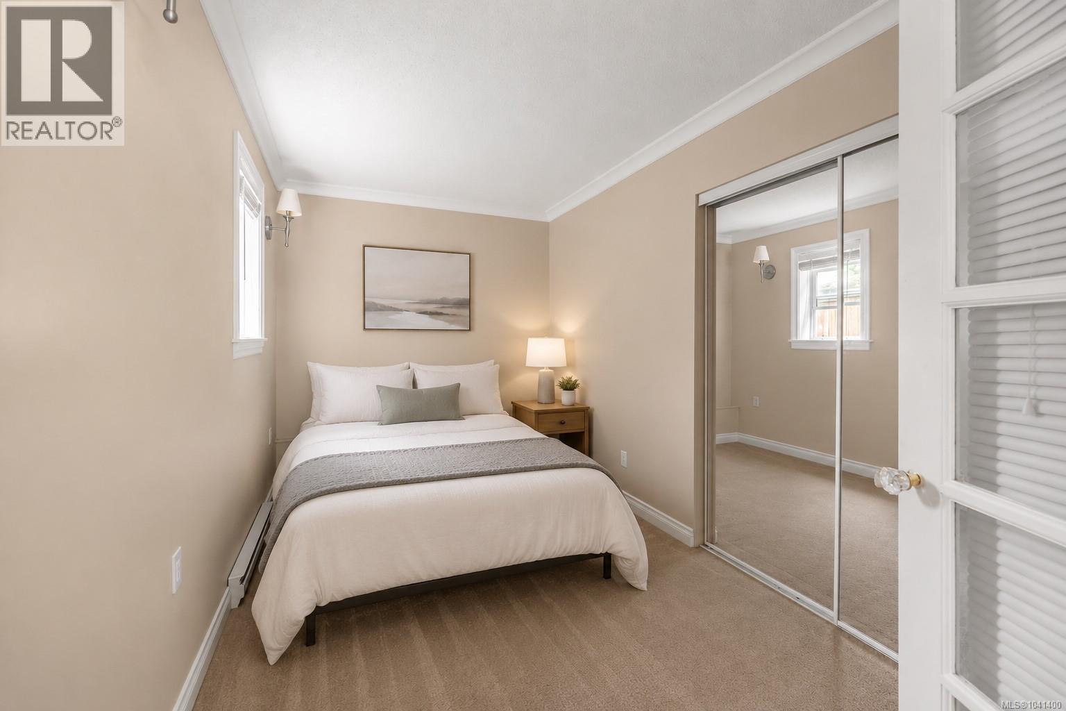 4379 Shelbourne Street, Saanich