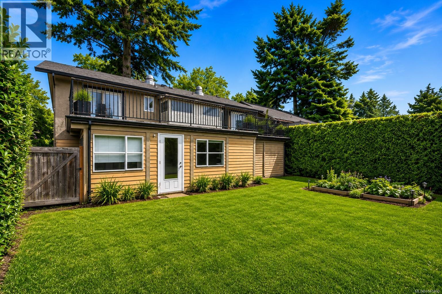  4379 Shelbourne Street, Saanich