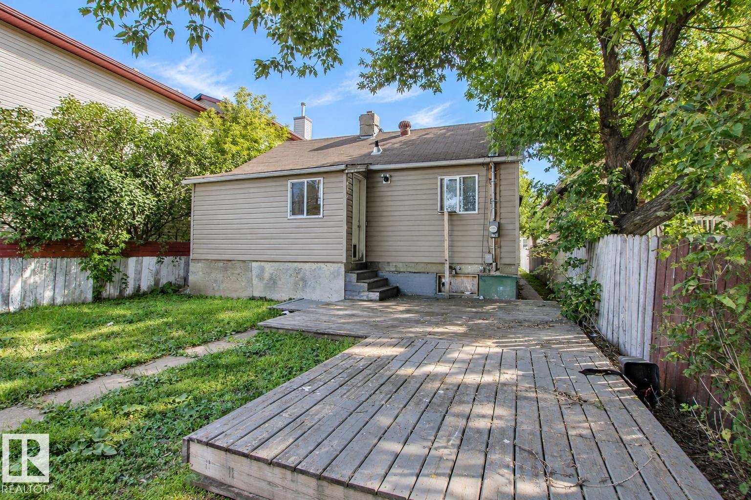 11524 81 ST NW, Edmonton — photo 4