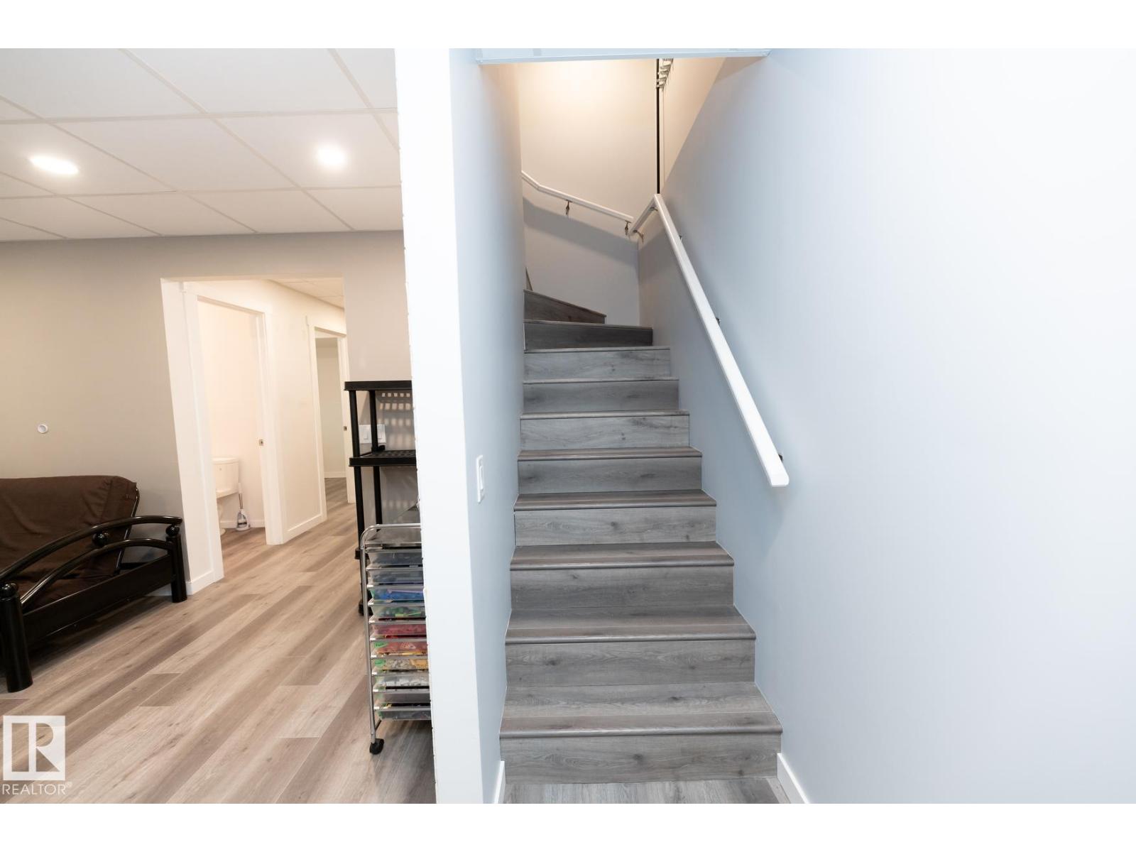 3613 12 ST NW - 34