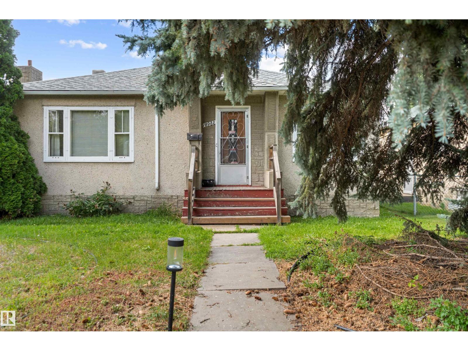10982 117 ST NW, Edmonton — photo 5