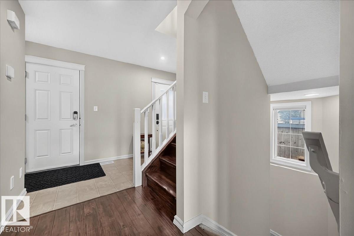 8503 11 AV SW - Image 13
